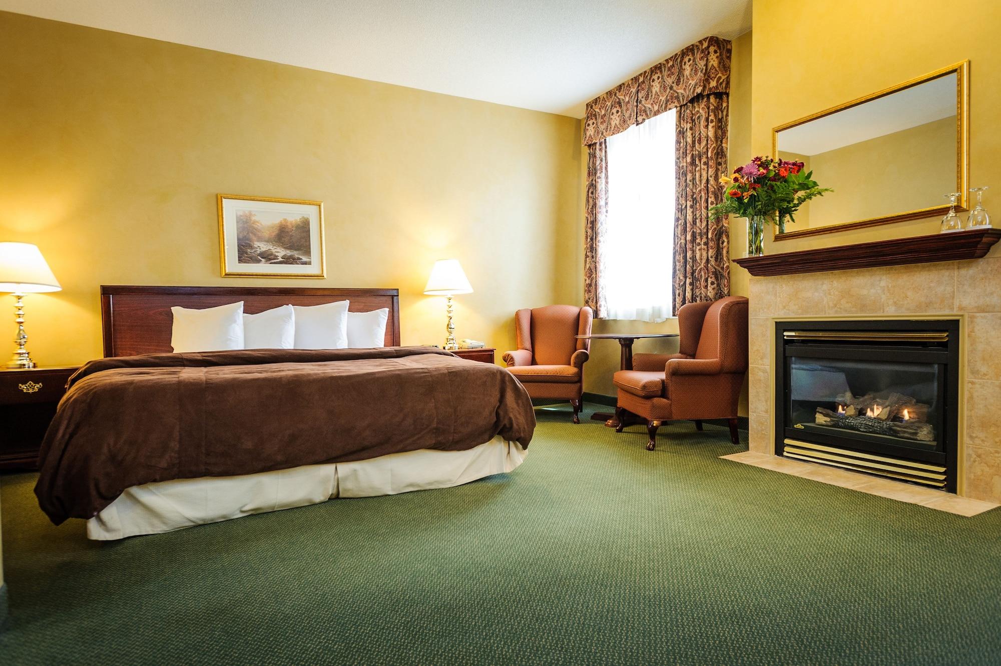 Peterborough Inn & Suites Hotel Экстерьер фото